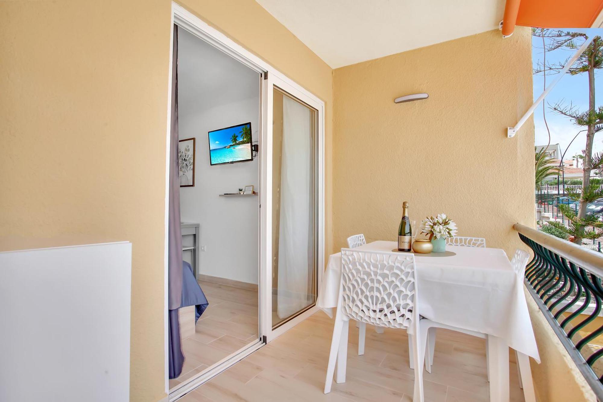 Nice Studio Bart 50 Meters From Playa Las Vistas Arona  Luaran gambar